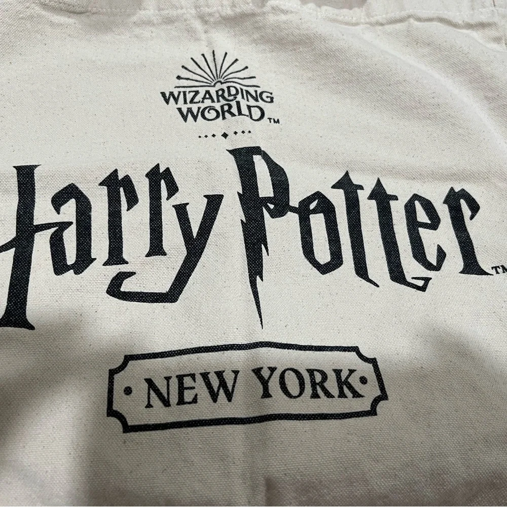 Harry Potter Canvas Tote Bag - Picture 3 of 3